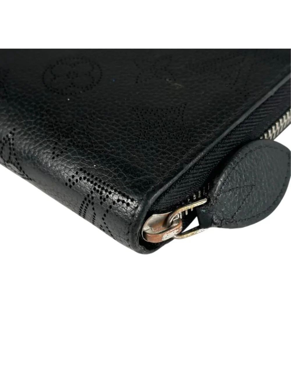Louis Vuitton Mahina Zippy Wallet Monogram Canvas Black